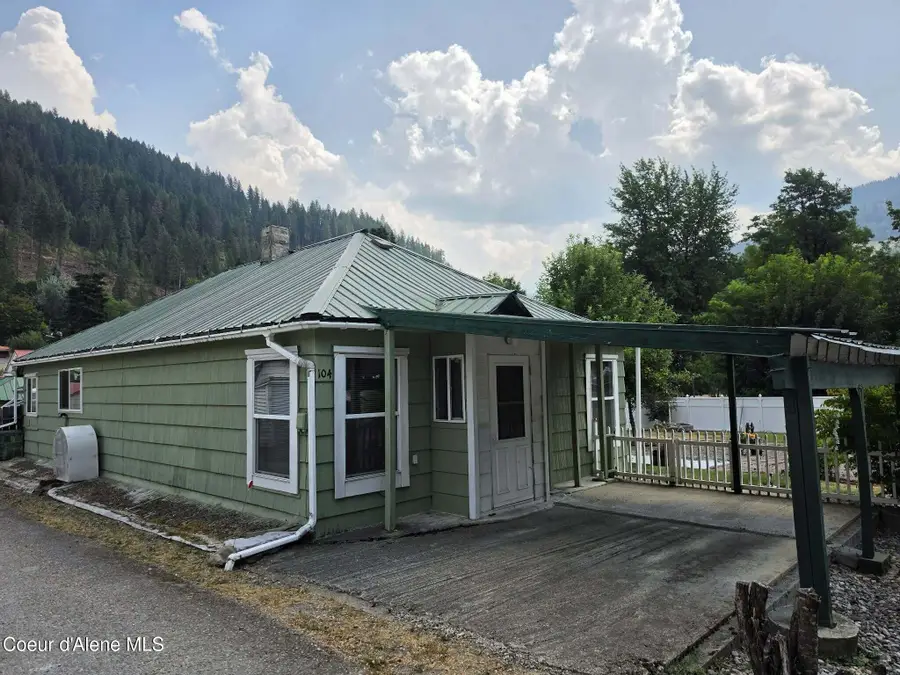 102 & 104 Markwell AVE, Silverton, ID 83867 - #3