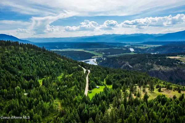 133 Two Tail RD, Bonners Ferry, ID 83805