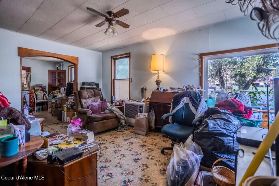 227 W Jefferson AVE, Saint Maries, ID 83861 - #3