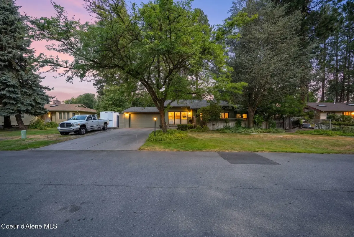 5510 N Parkwood CIR, Coeur Dalene, ID 83815 - #1