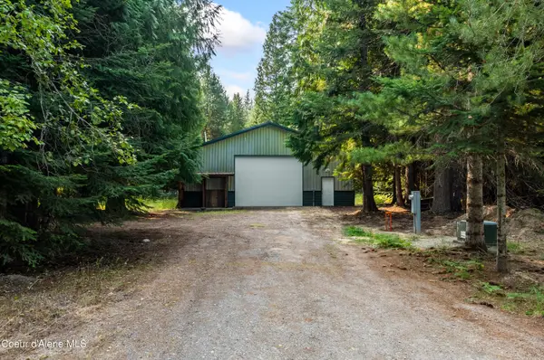 148 Cedar Meadows Ln, Sagle, ID 83860