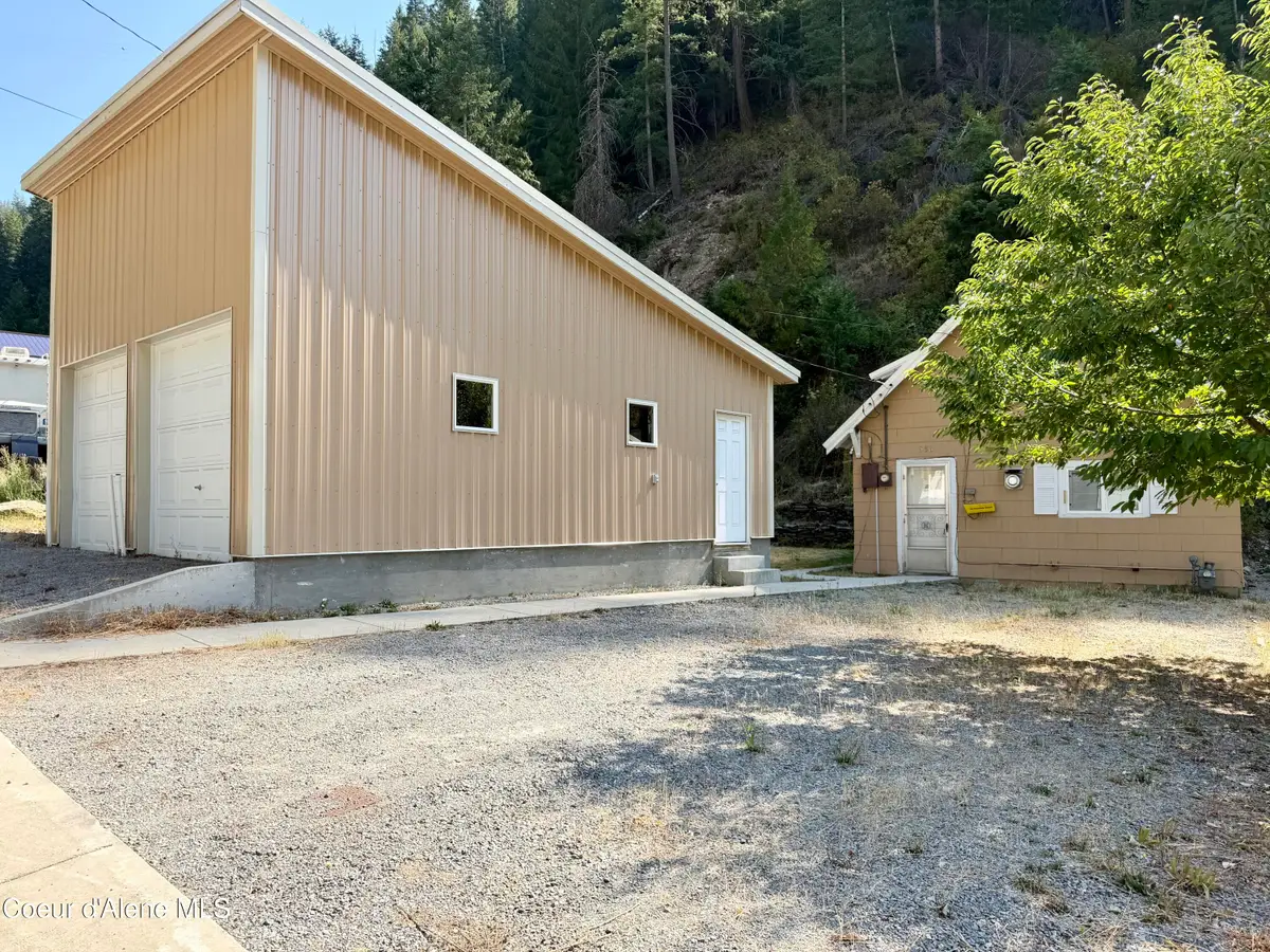 386 Second St, Mullan, ID 83846 - #1