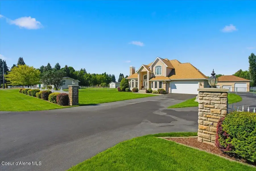 7255 N Colfax ST, Dalton Gardens, ID 83815 - #3