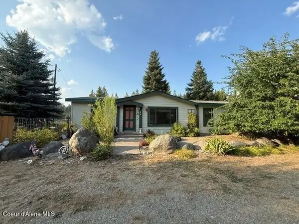 44 Rue D Annie ST, Priest River, ID 83856