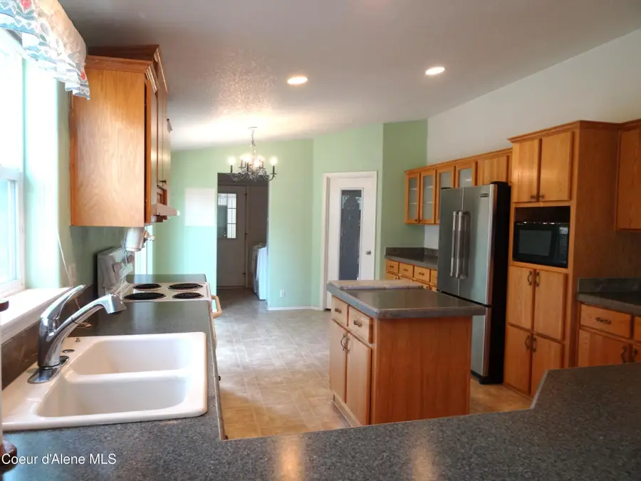 44 Rue D Annie ST, Priest River, ID 83856 - #2