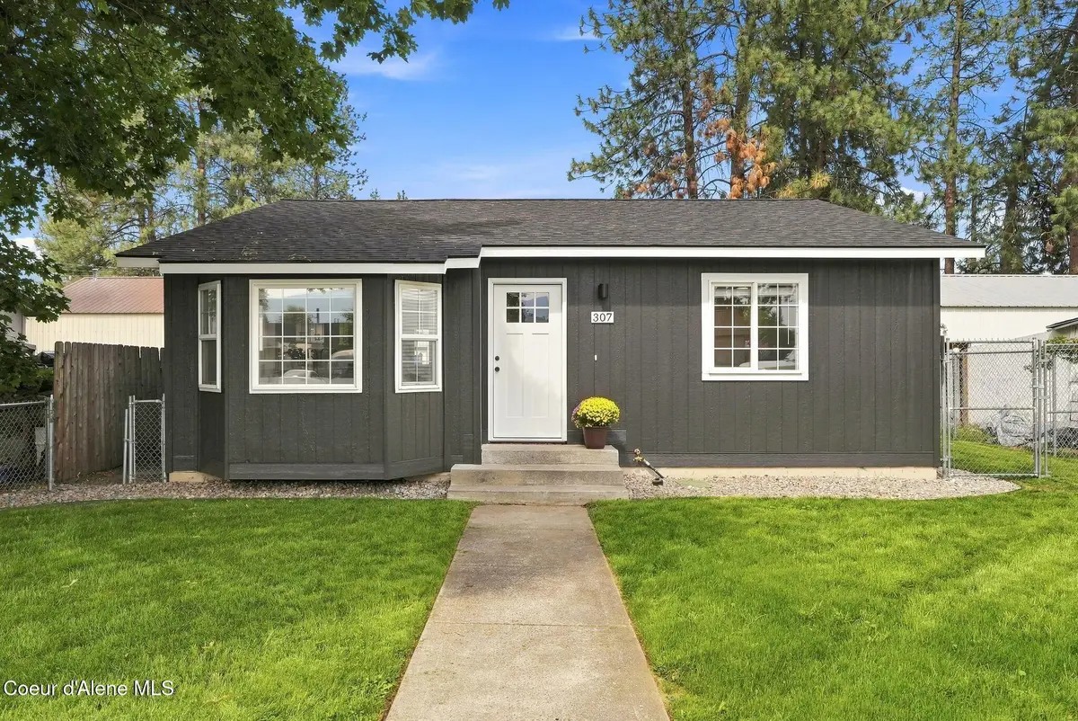 307 E 10th AVE, Post Falls, ID 83854 - #1