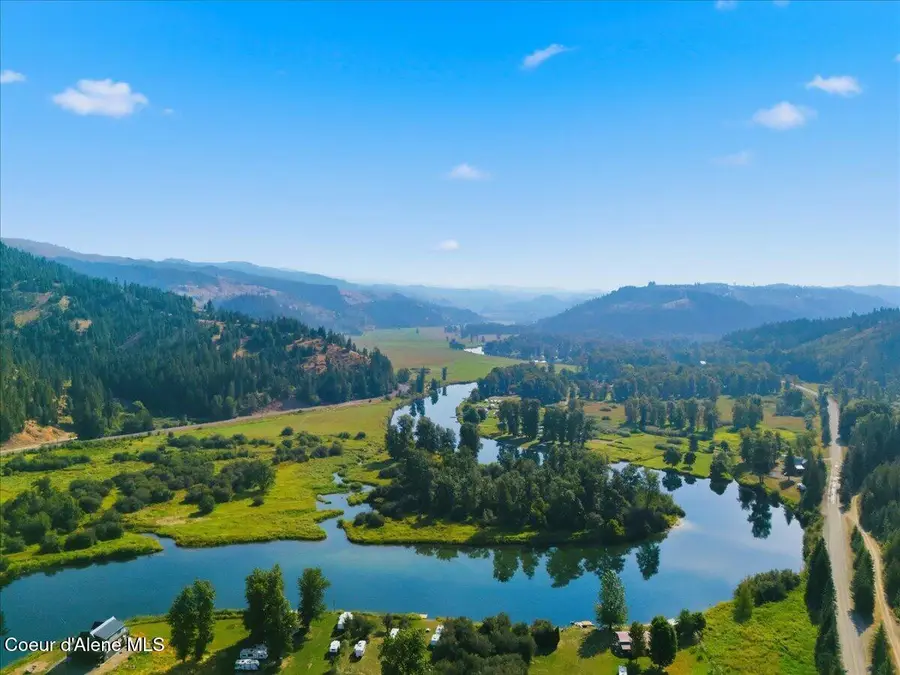 484 Ahrs Loop RD, Saint Maries, ID 83861 - #2