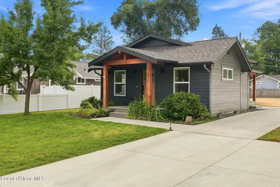 317 N 18th St, Coeur Dalene, ID 83814 - #2