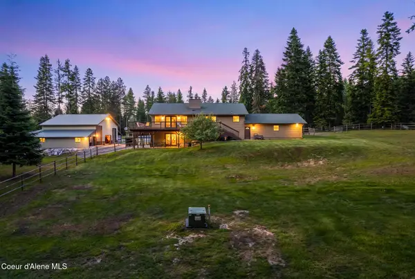 4684 E Wildlife TRL, Hayden, ID 83835