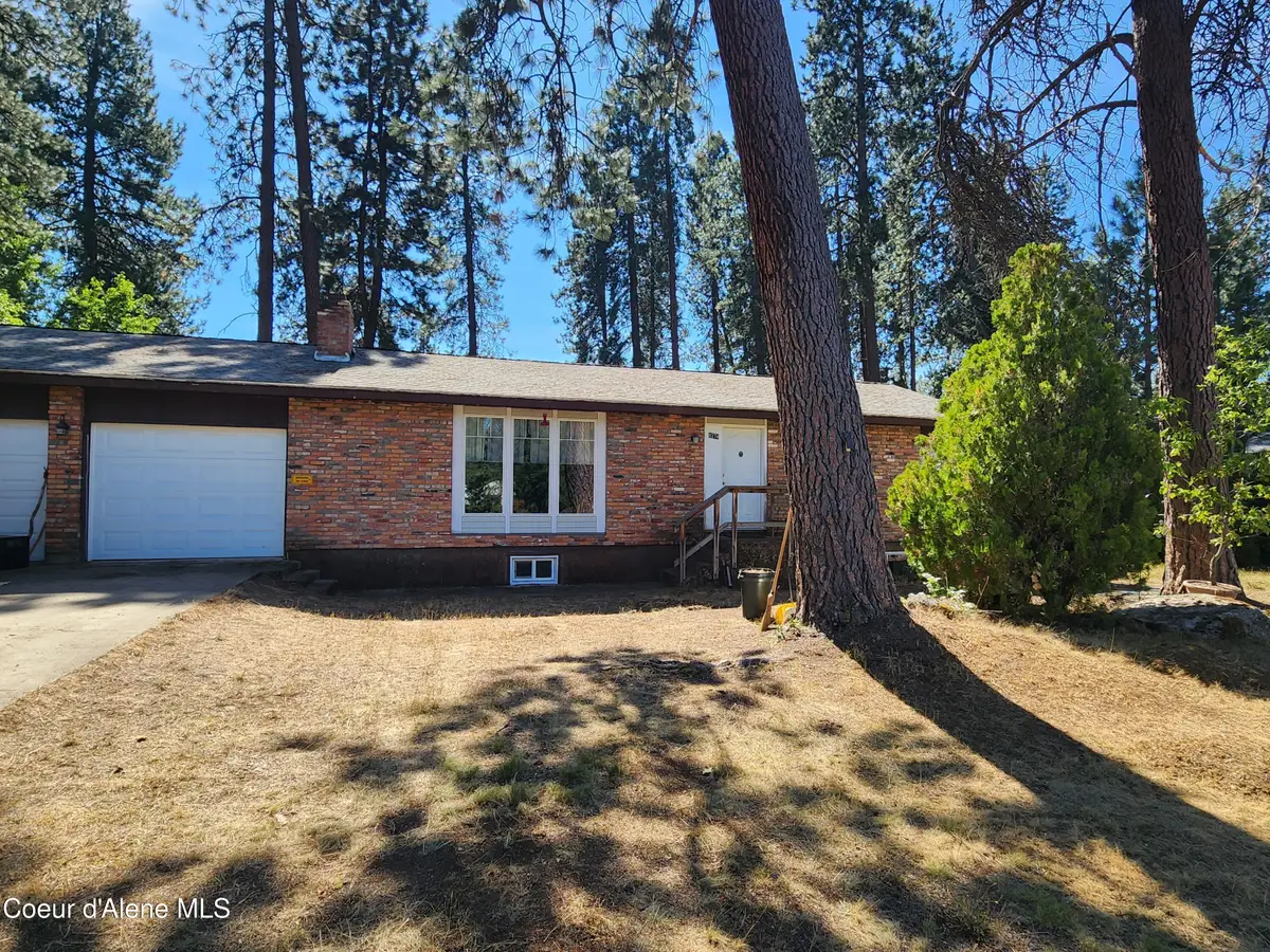 4274 E Woodland DR, Post Falls, ID 83854 - #1
