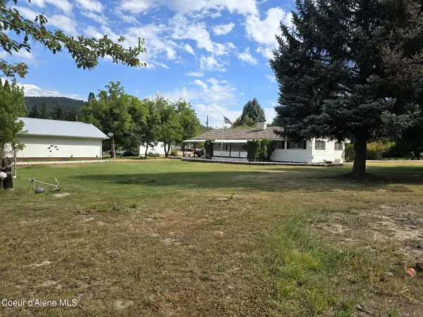 43 Luoma St, Kingston, ID 83839
