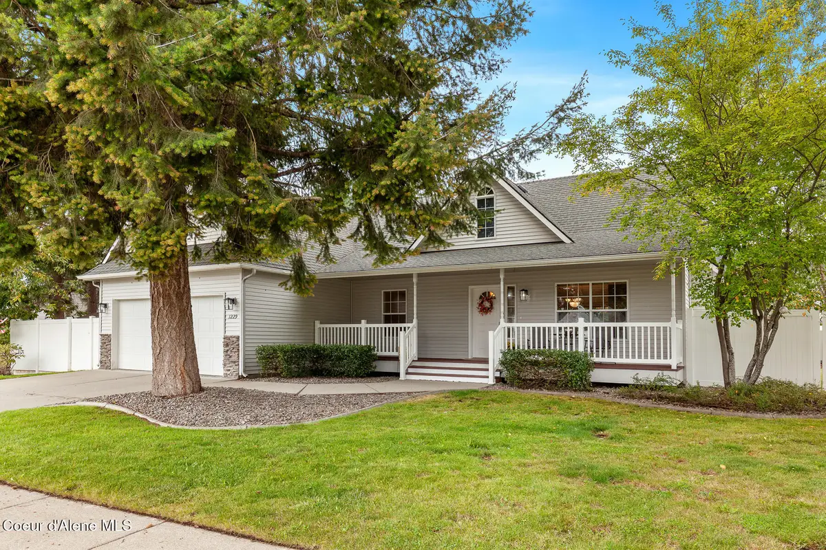 1229 W Bentwood Loop, Coeur Dalene, ID 83815 - #1