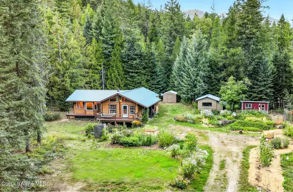 633 Old Mill Rd, Samuels, ID 83862