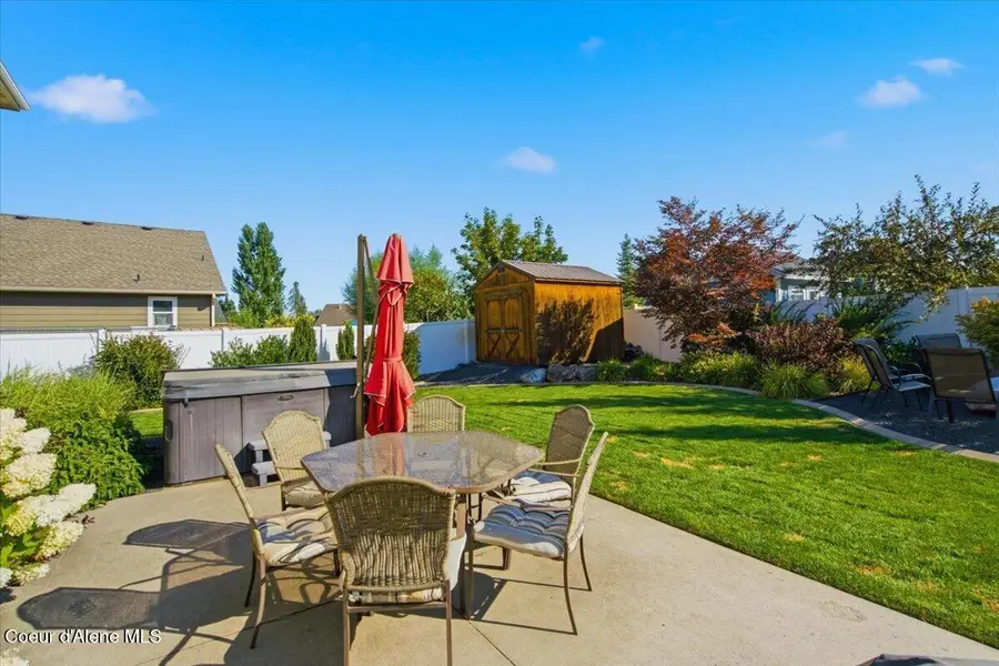 6986 N Cornwall ST, Coeur D Alene, ID 83815 - #2
