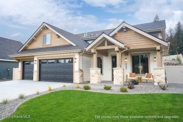 963 E STEEPLE CHASE RD, Hayden, ID 83835