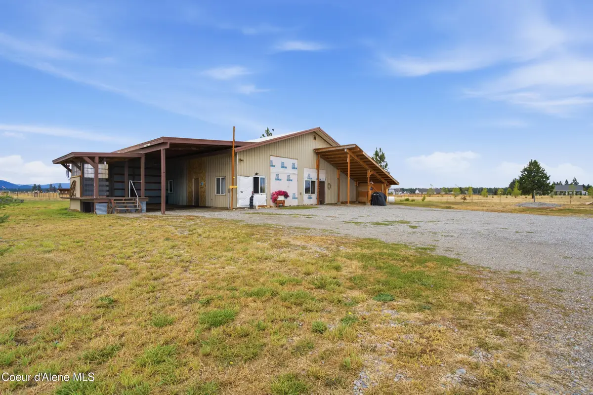 2455 E War Eagle AVE, Athol, ID 83801 - #1