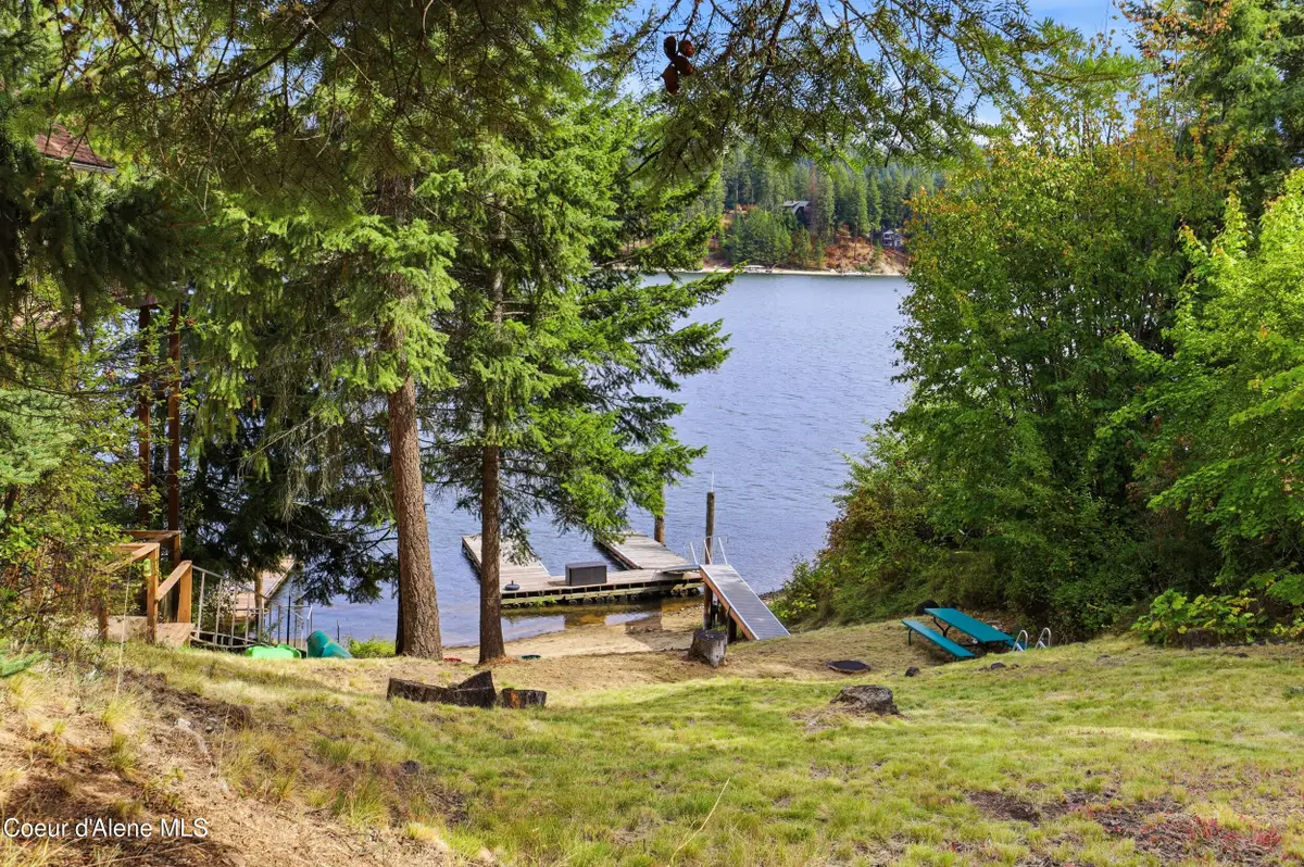 15282 N Shenandoah DR, Hayden, ID 83835 - #1