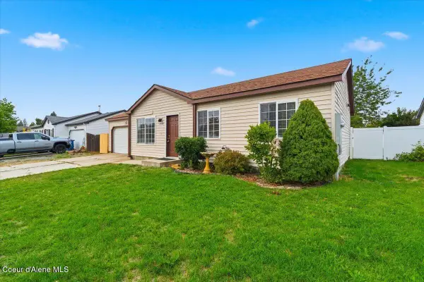 1003 E Teton AVE, Post Falls, ID 83854