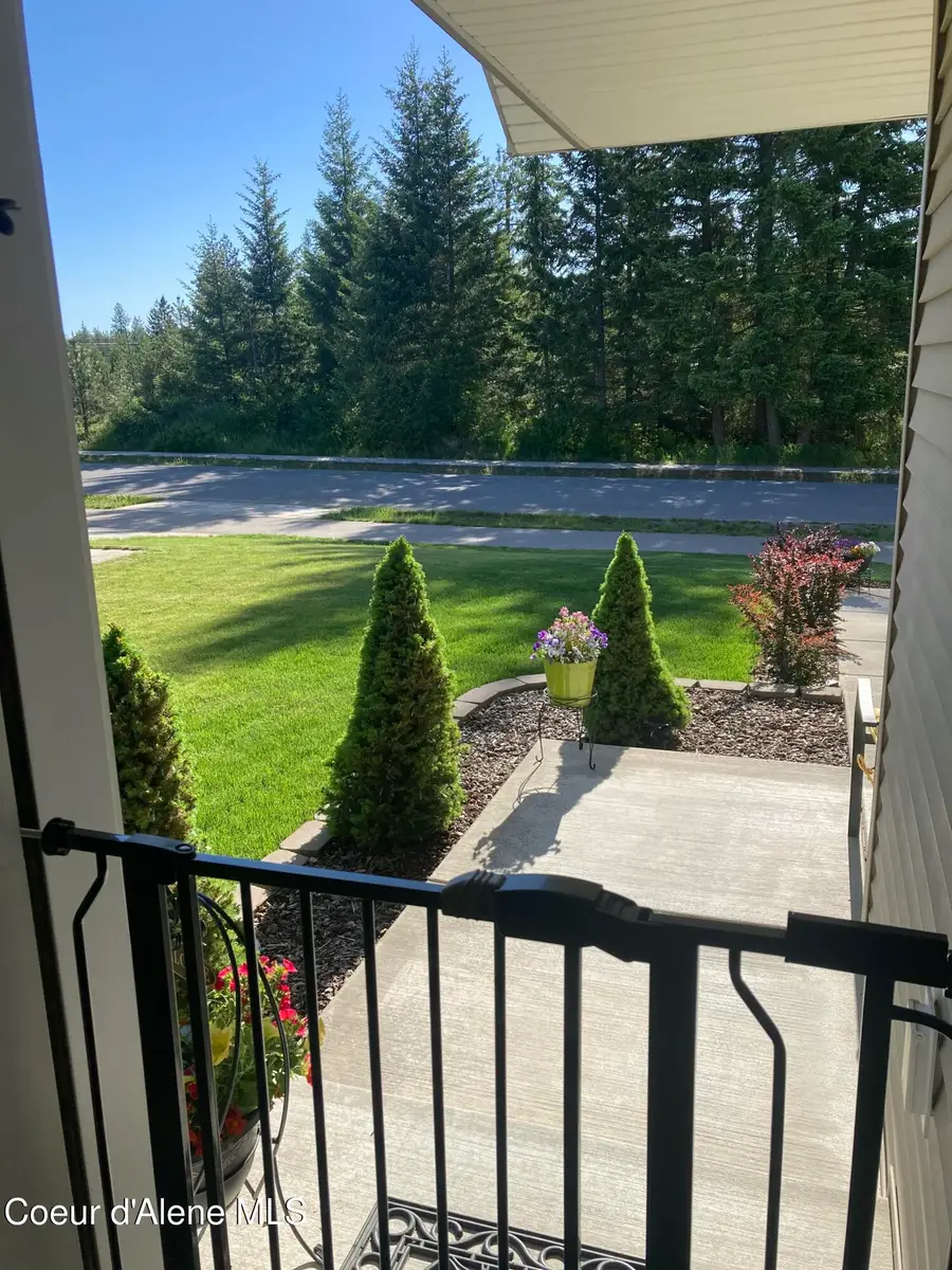 32359 N 10th AVE, Spirit Lake, ID 83869 - Image #3