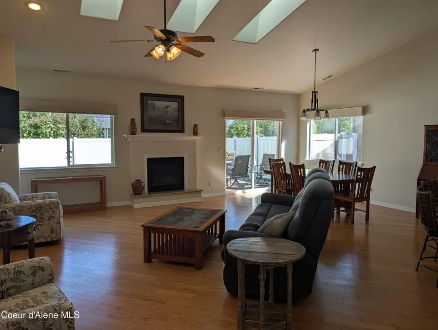 1518 Autumn LN, Sandpoint, ID 83864 - #3
