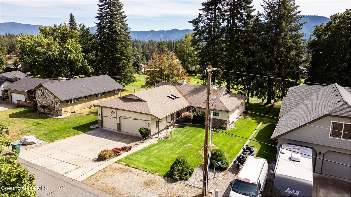 2389 E Avon CIR, Hayden, ID 83835 - #1