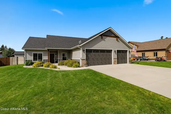 40 Osprey Ln, Sandpoint, ID 83864
