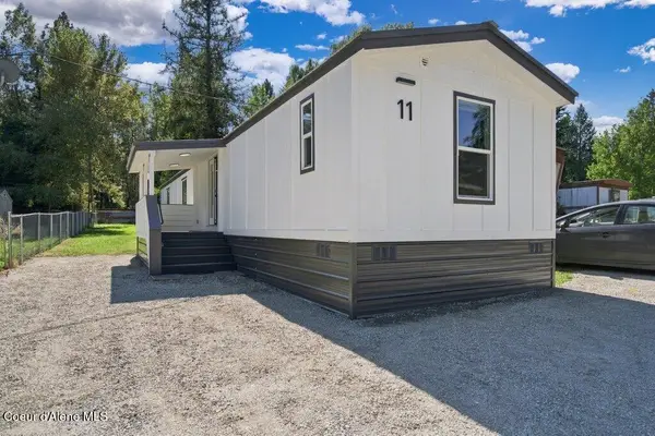 11776 N Hauser Lake Rd #SPC 11, Hauser, ID 83854