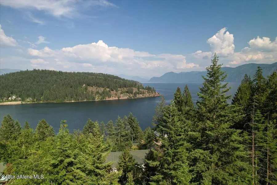 661 Midas Dr, Sagle, ID 83860 - #2