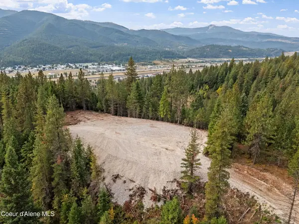 872 Southfork Rdg Rd, Smelterville, ID 83868