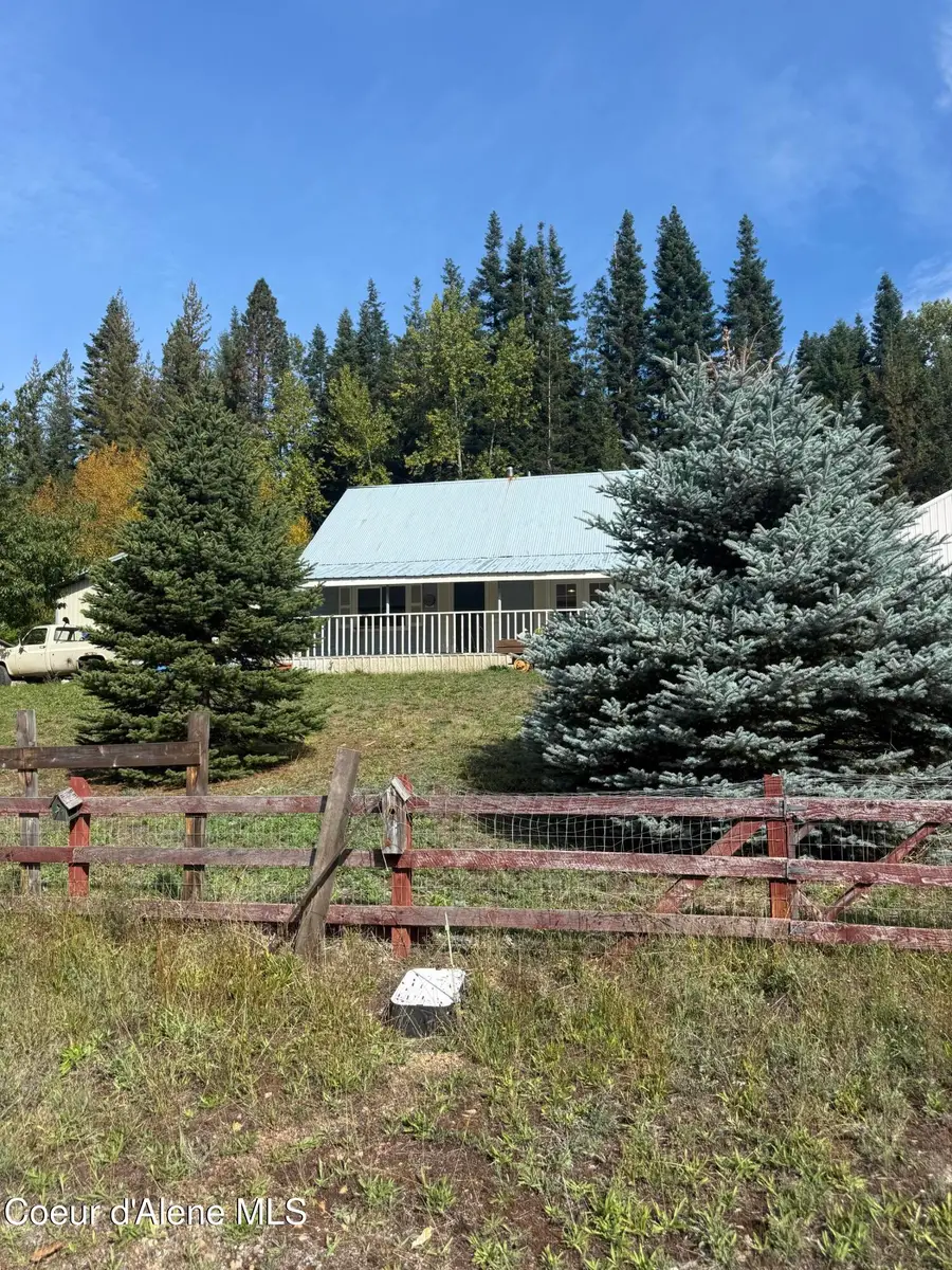 6113 Prichard Creek ST, Murray, ID 83874 - #2