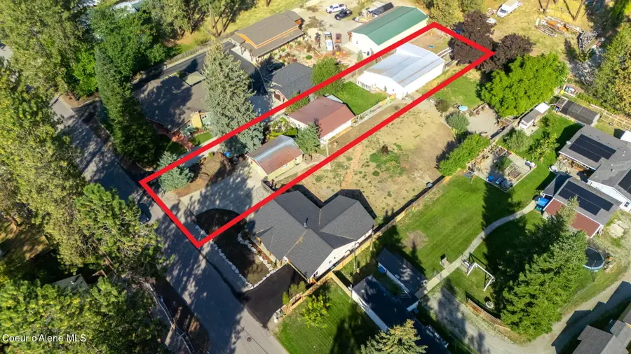 1069 E TIMBER LN, Coeur D Alene, ID 83815 - #2