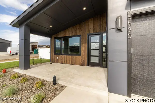 11808 N WOOLRIDGE WAY, Rathdrum, ID 83858