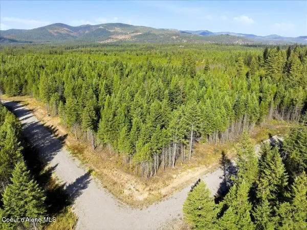Lot 6 Sawbuck Rd, Spirit Lake, ID 83869