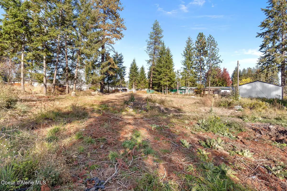 5654 W New Hampshire ST, Spirit Lake, ID 83869 - #1