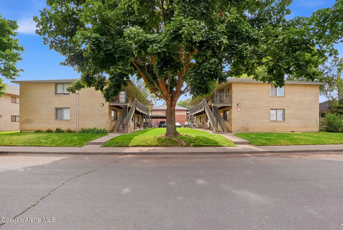 6119 N Colton St, Spokane, WA 99208 - #1