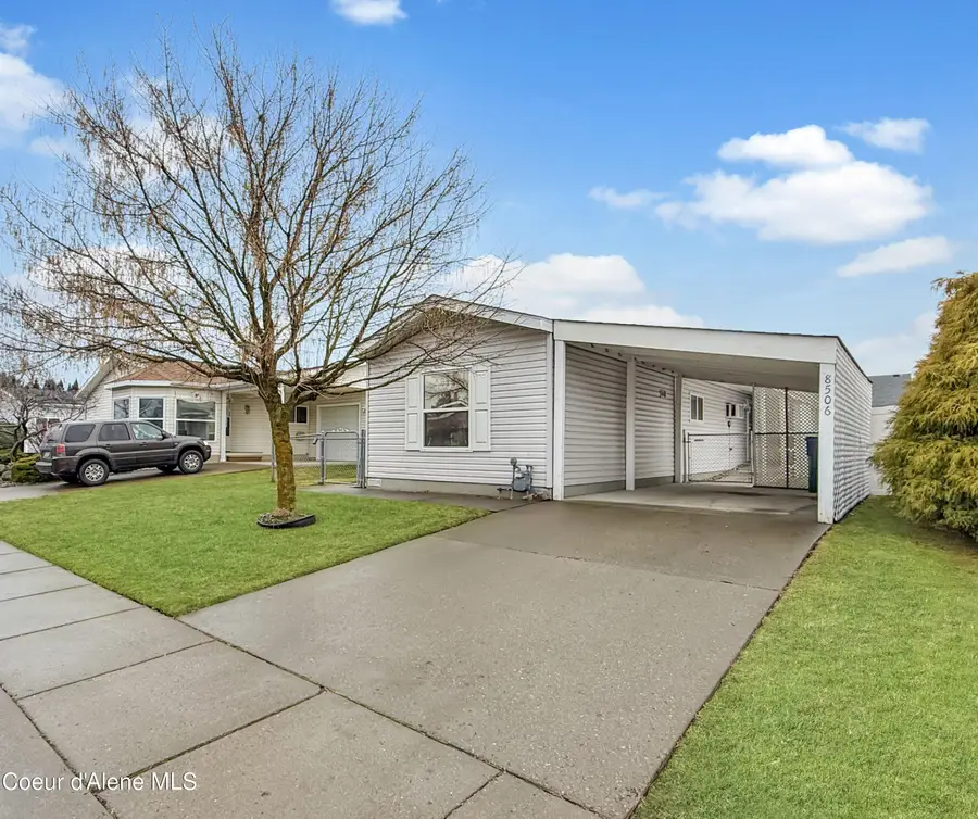 8506 W BRYCE CANYON ST, Rathdrum, ID 83858 - #3