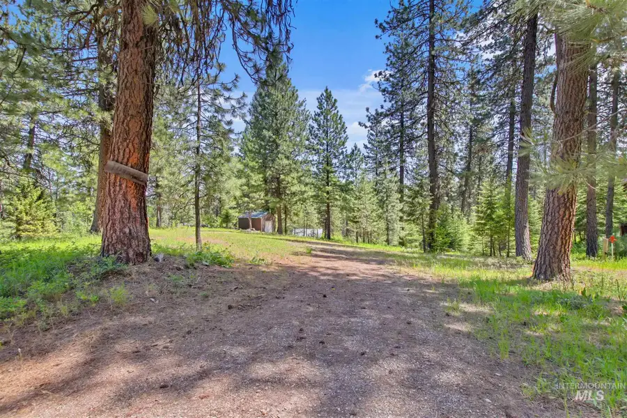 49 Castle Mountain Dr, Garden Valley, ID 83622 - Image #3