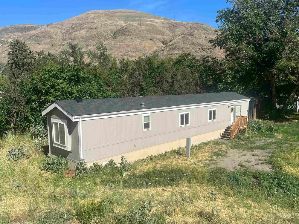 535 Costley Lane C, Asotin, WA 99402 BHGRE