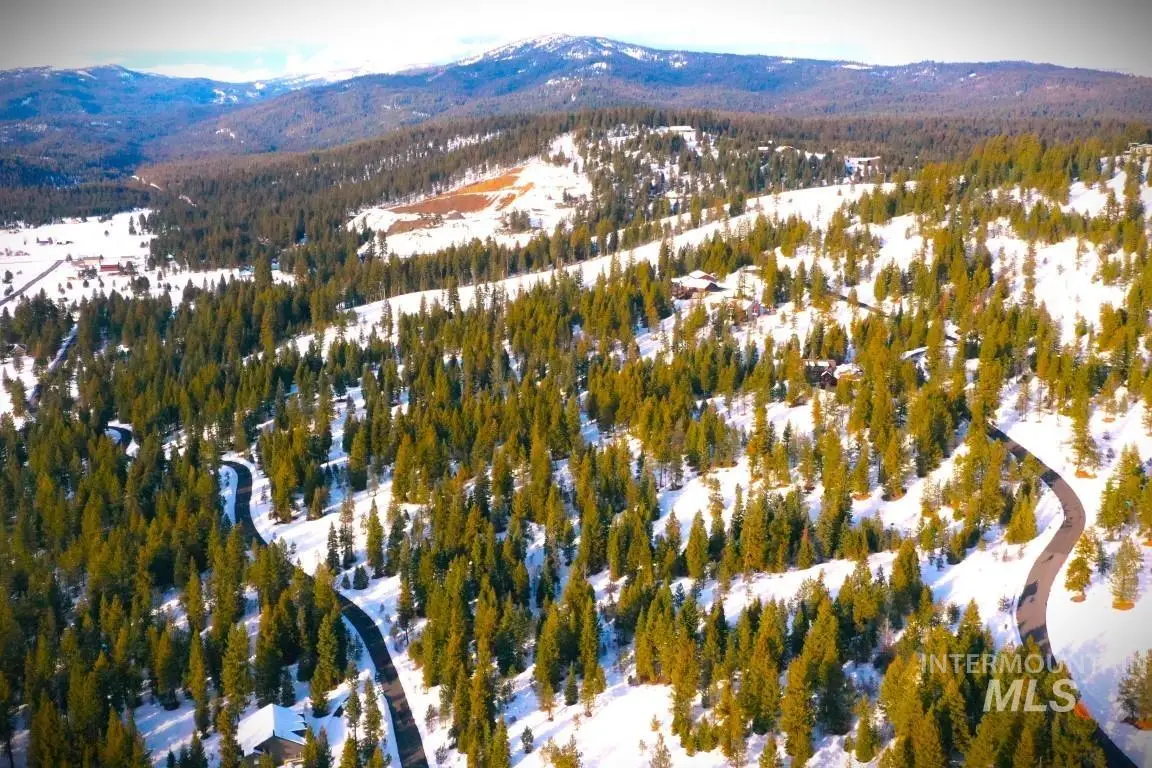 7 Whitefield Lane, McCall, ID 83638 - Image #1