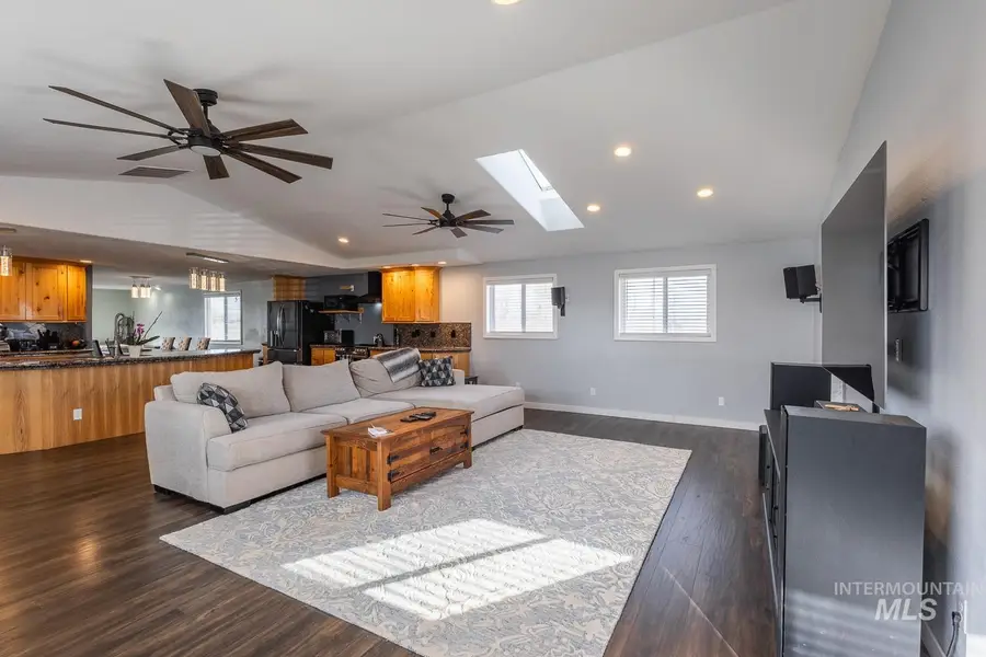 1300 N Big Tree Ln, Kuna, ID 83634 - #3