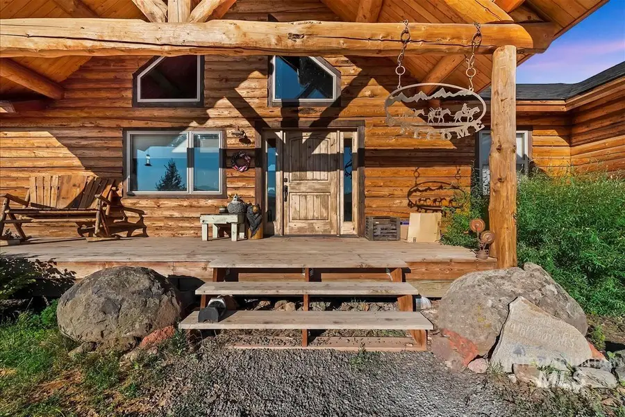 1684 Stirrup Way, Council, ID 83612 - Image #3