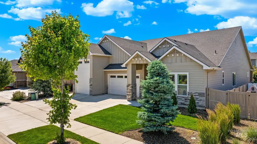 2843 E Murchison St, Meridian, ID 83642 - Image #2