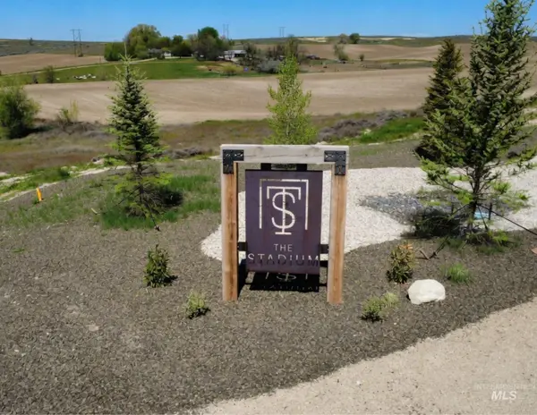 27662 Commerce Comet Way, Caldwell, ID 83607