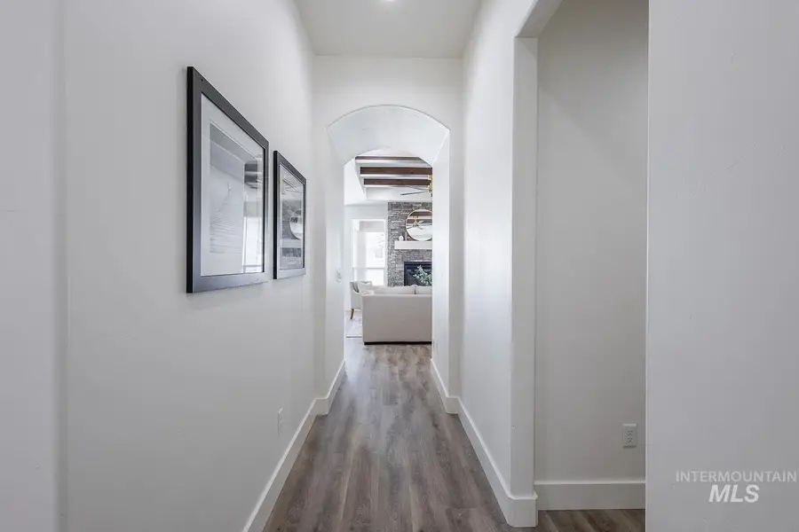 1668 Sandbar Rd, Emmett, ID 83617 - Image #2