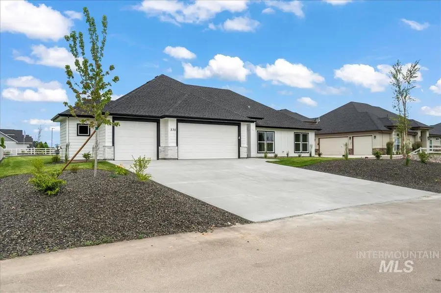 335 Bard Ave, Middleton, ID 83644 - Image #2