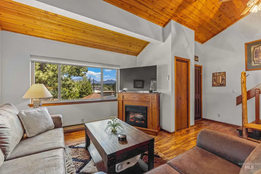 304 Mcbride Street #301, McCall, ID 83638 - Image #3