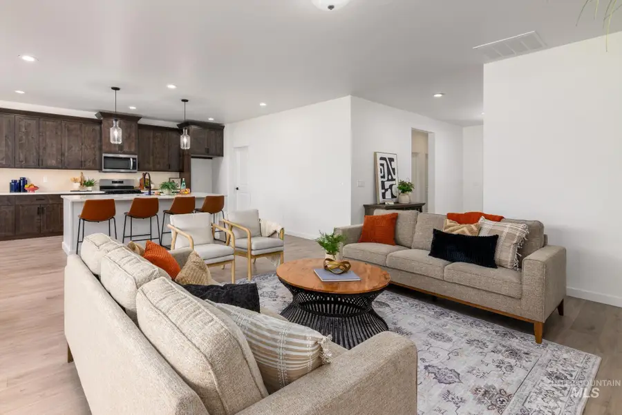 1306 W Swift Fox St, Meridian, ID 83642 - Image #3