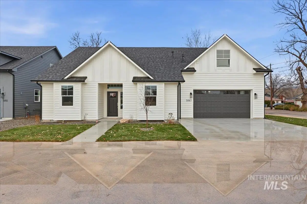 5067 N Pierce Park Lane, Boise, ID 83714 - Image #1