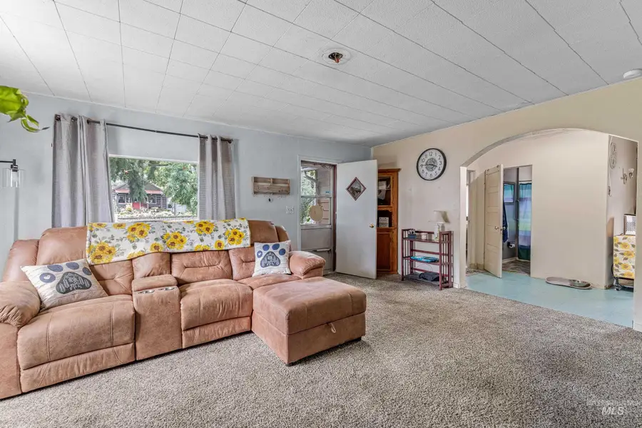 620 S Main Street, Riggins, ID 83549 - Image #2