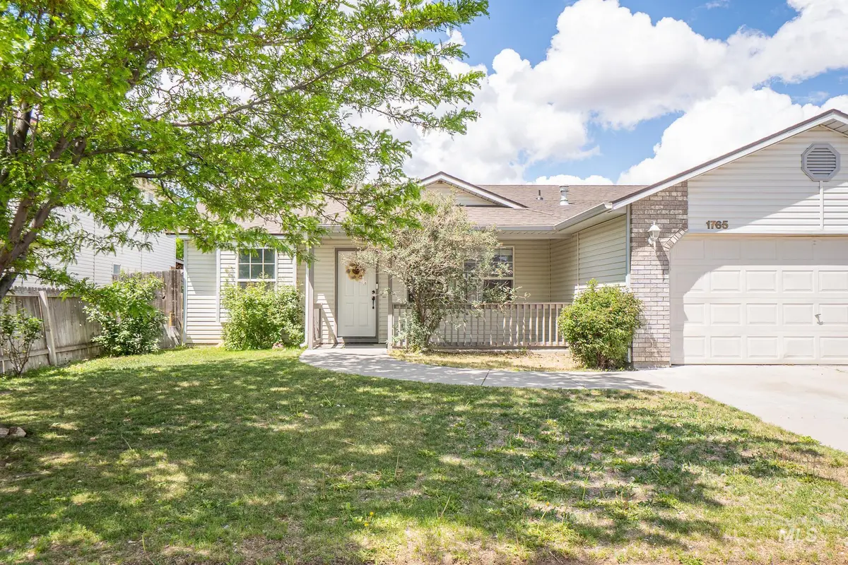 1765 Wasatch Dr, Mountain Home, ID 83647 - Image #1